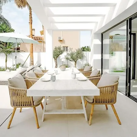Modern 4 Beds Luxe 550m To Canas Beach! *