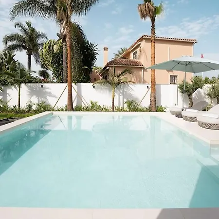 Modern 4 Beds Luxe 550m To Canas Beach! Villa *