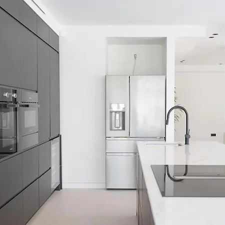 Modern 4 Beds Luxe 550m To Canas Beach! * Marbella